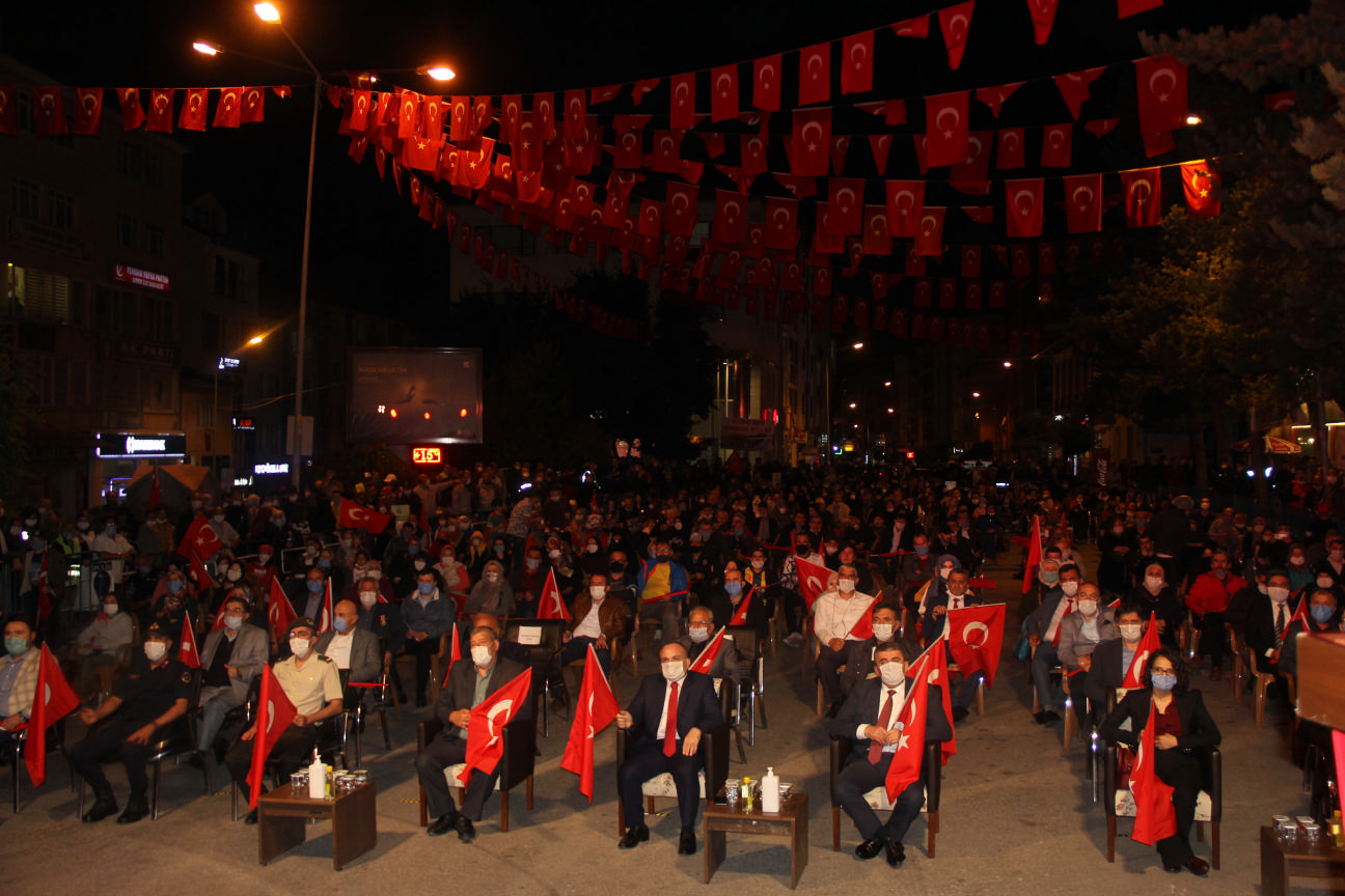 GEREDEDE 15 TEMMUZUN 4. SENE- DEVRYES ANILDI 