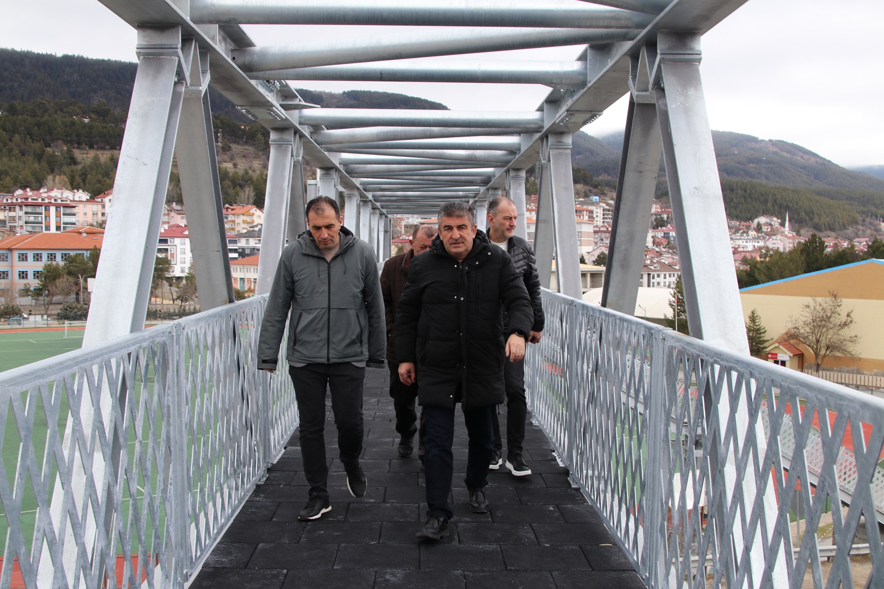 YAYA �ST GE��D� �ALI�MALARI DEVAM ED�YOR