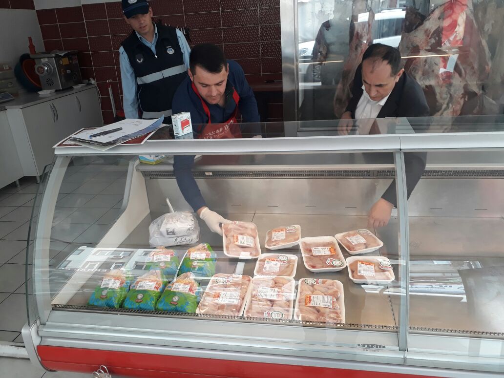 DENET�MLER S�R�YOR