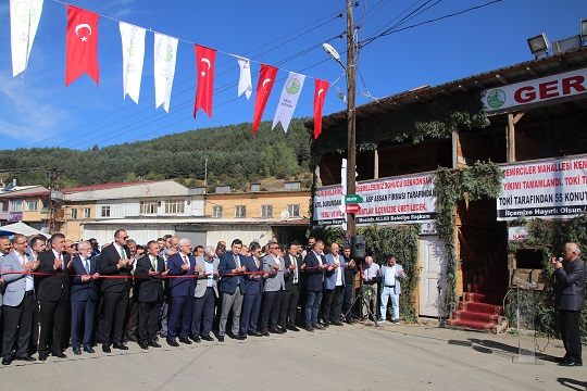 TARH PANAYIRLARIN 1. ETABINI YZBNLER ZYARET ETT