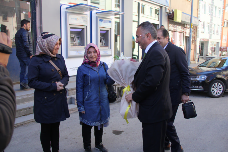 BAKAN YARDIMCISI GEREDEDE