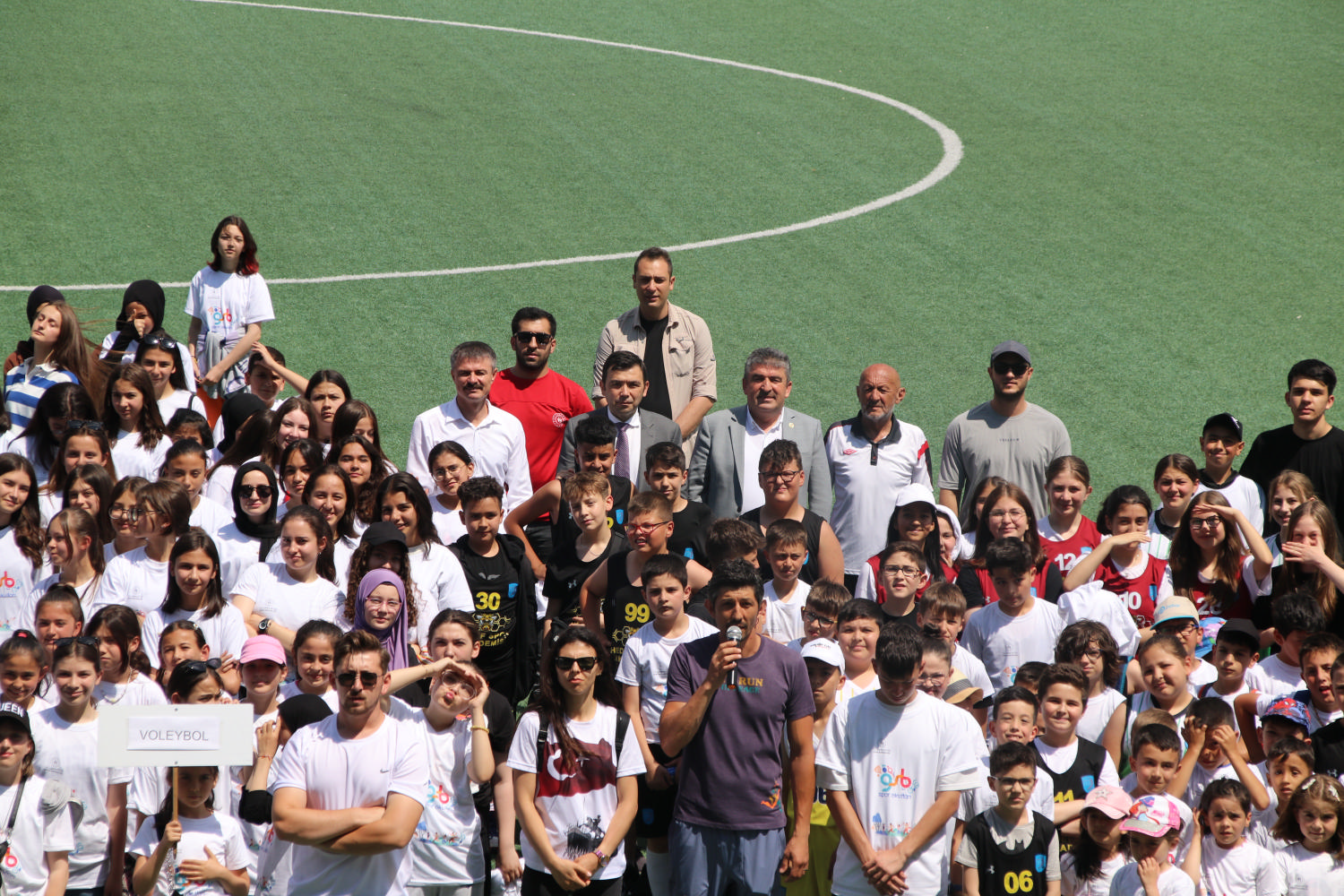 YAZ SPOR OKULLARI AILDI