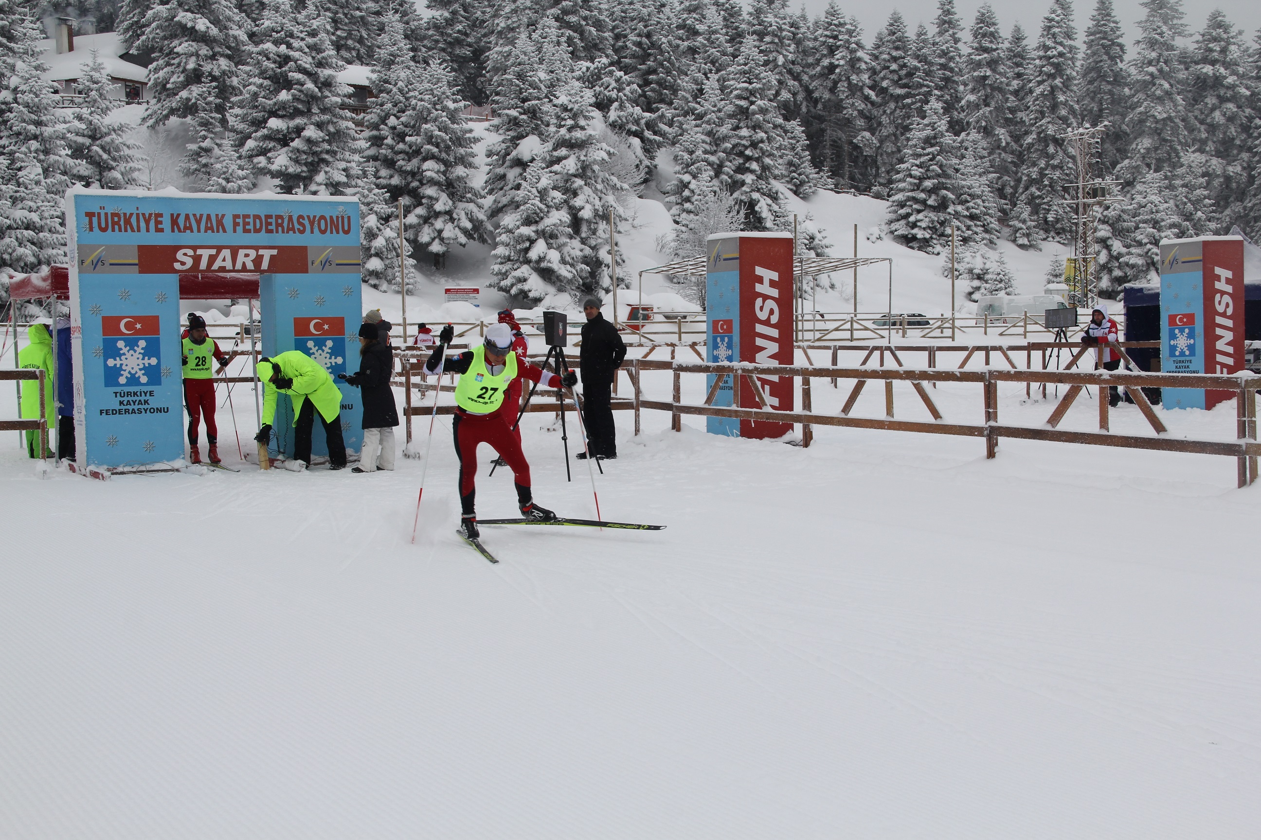 GEREDE BALKAN KUPASI 23-24 MART ARKUT DA�I KAYAK MERKEZ�NDE